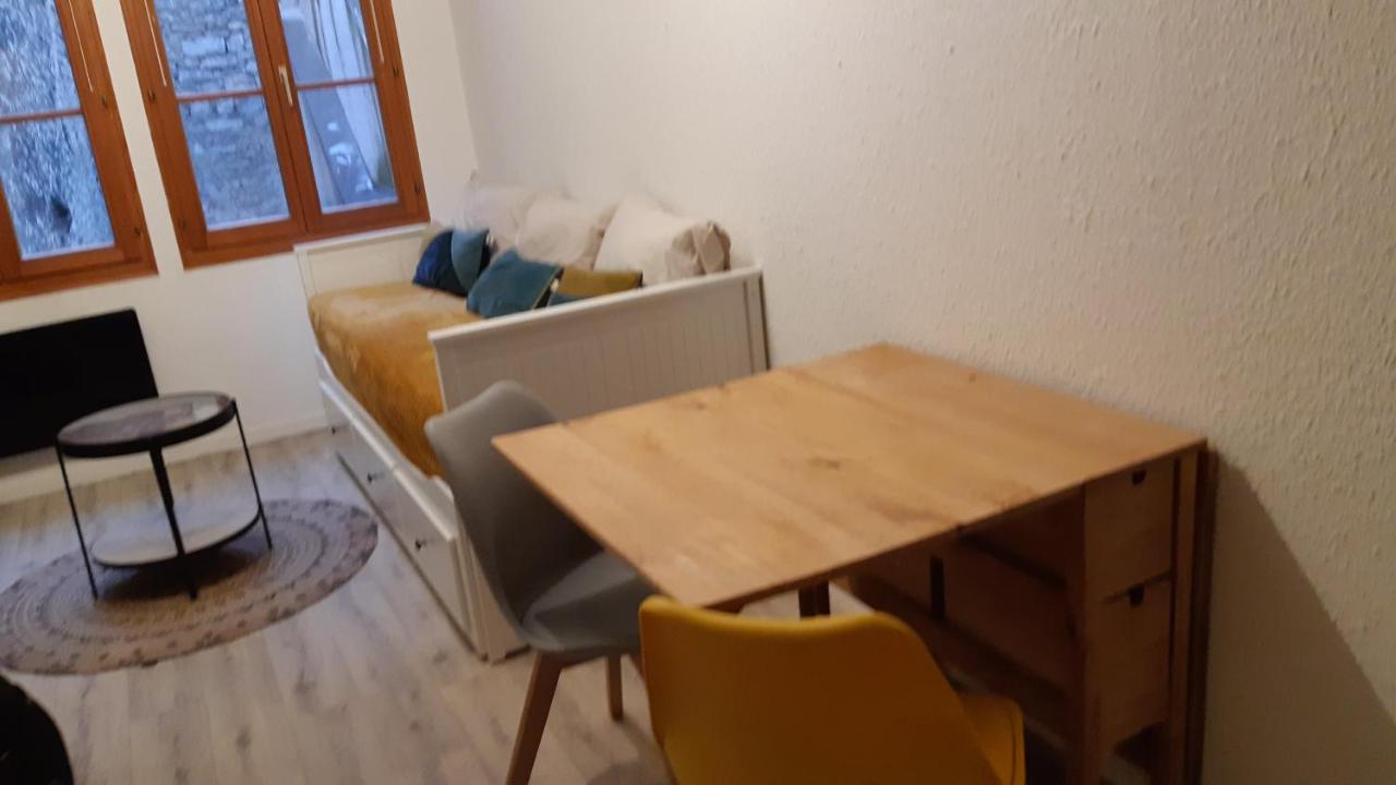 Apartment 202 Au 15 Rue Battant A *